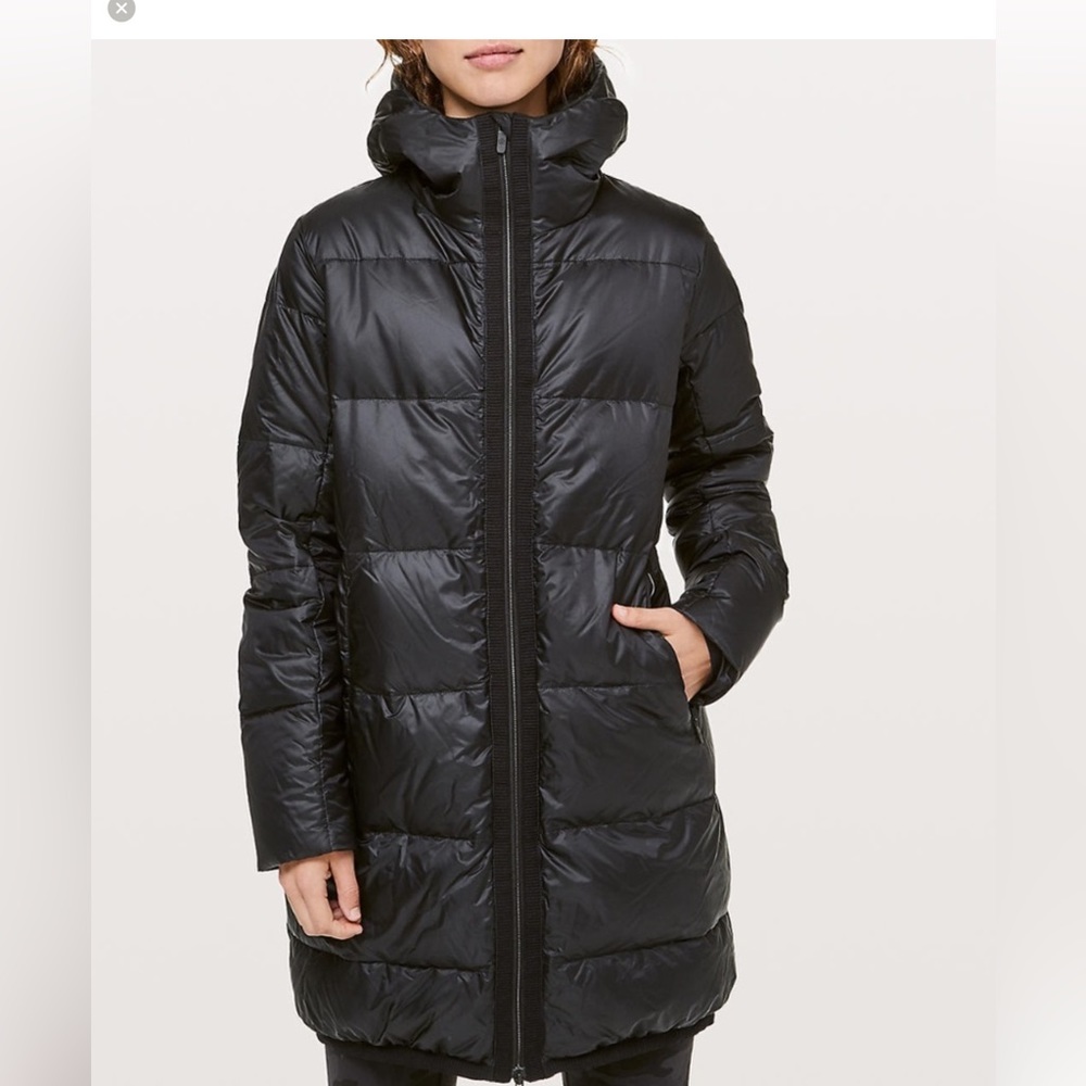 Lululemon Cloudscape Jacket Black Size 4 Down Filled Hooded